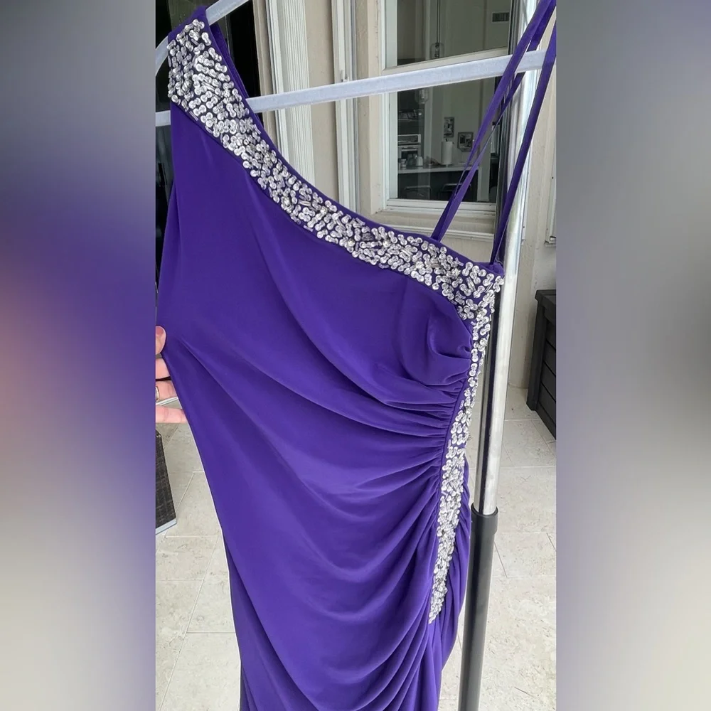 Purple dress - Picture 1 of 3